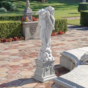 Ascending Angel Statue: Estate